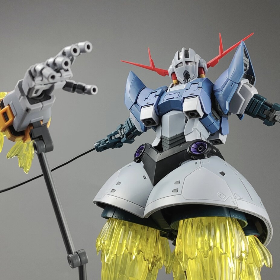 Modelo de Mecha Ensamblado RG  - Bandai Gundam Rg reseña y precio